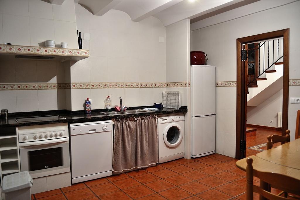 La Casa De Las Parrillas Guest House Canamares ห้อง รูปภาพ