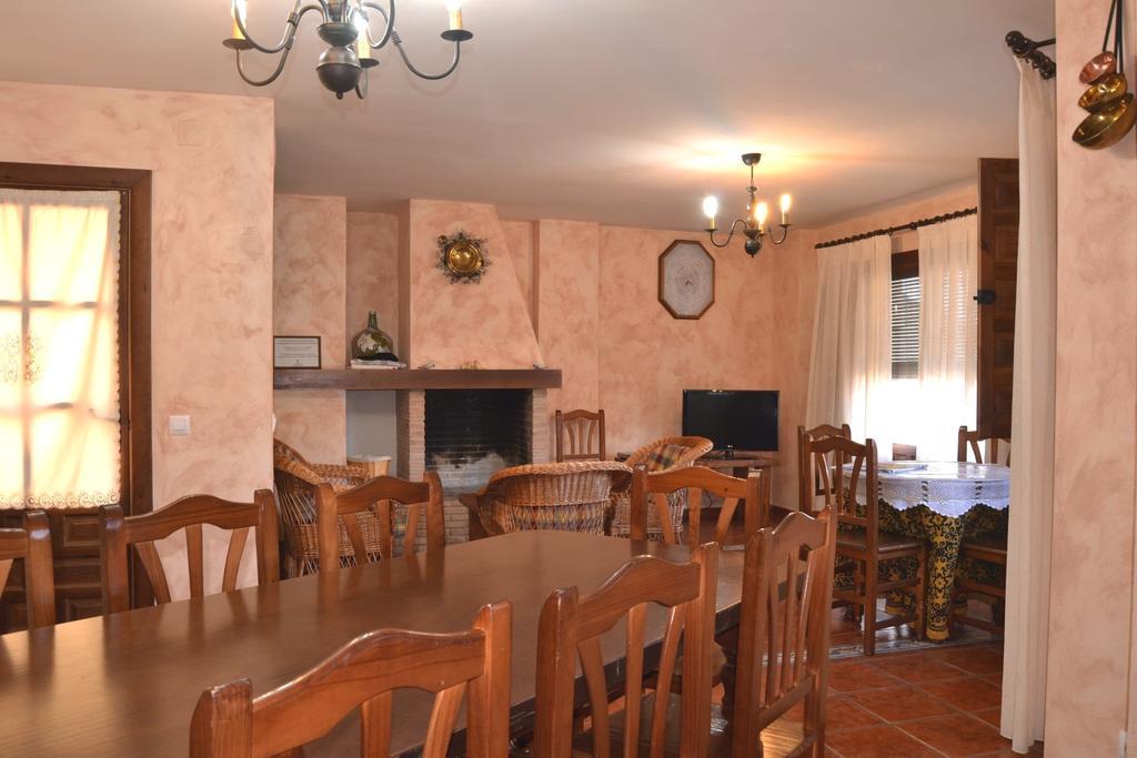 La Casa De Las Parrillas Guest House Canamares ห้อง รูปภาพ